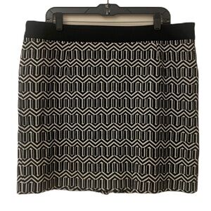 Banana Republic 12P 12 P Skirt Black and White